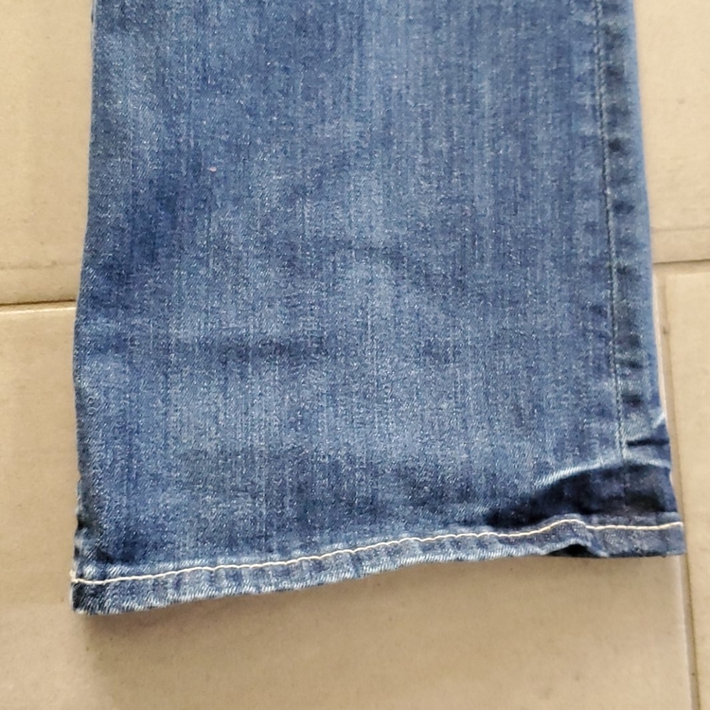 True Religion  Jean's With Rhinestones - Picture 3 of 7
